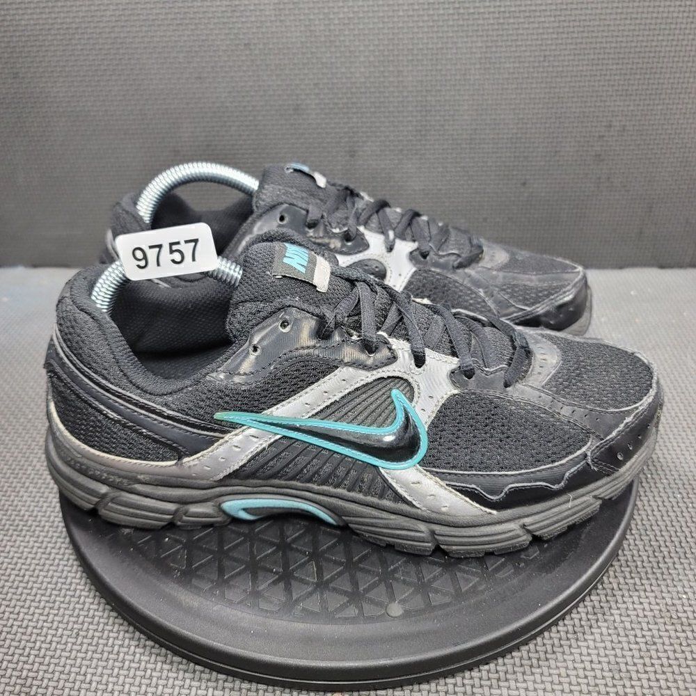 Nike Dart Black and Blue Athletic Sneakers